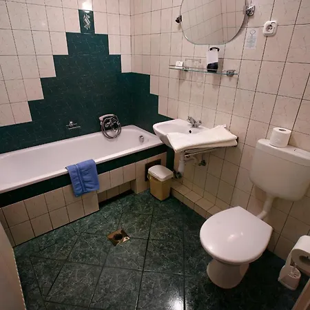 Guest house Keszi Panzio 3*