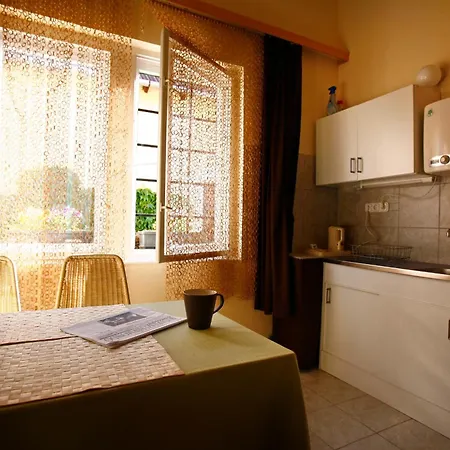 Guest house Keszi Panzio 3*
