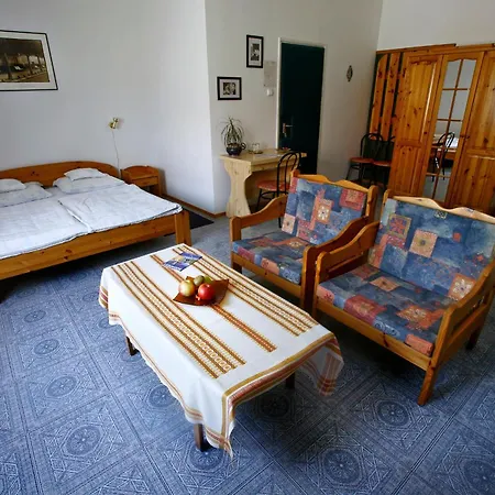 Vendégház Keszi Panzió