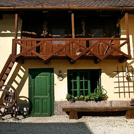 Keszi Panzio