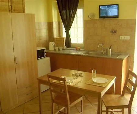 Maison d'hôtes Keszi Panzio 3*