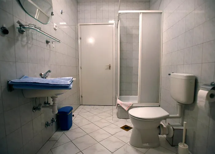 בית הארחה Keszi Panzio 3*